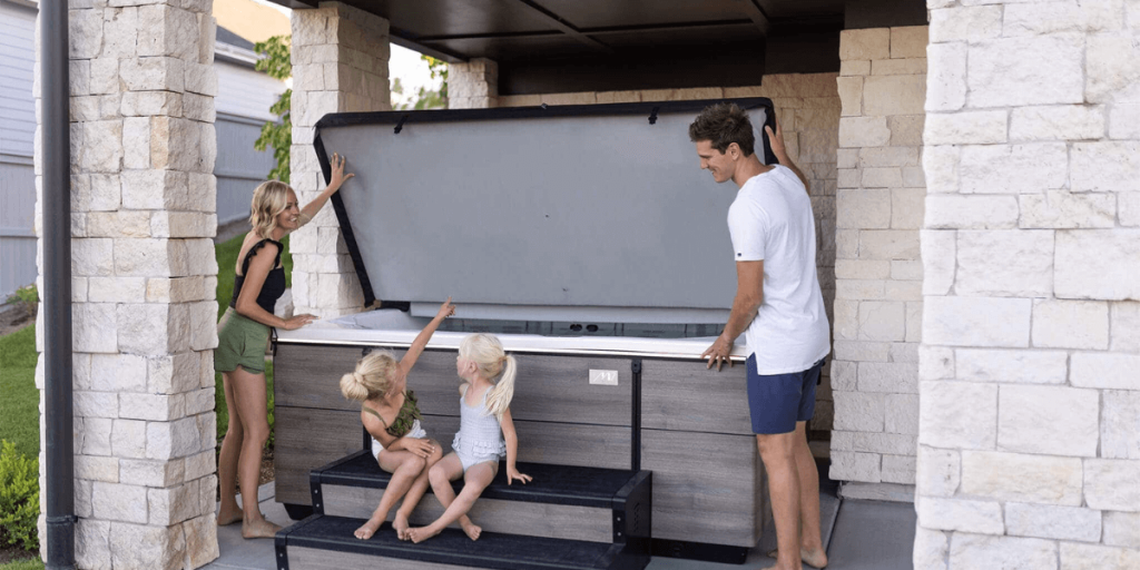 Hot Tub Cover Lifter Buying Guide